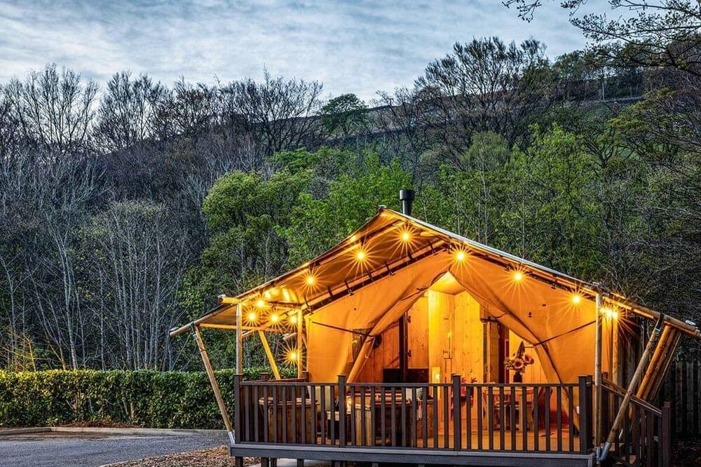 Photo of Others in Saddleworth