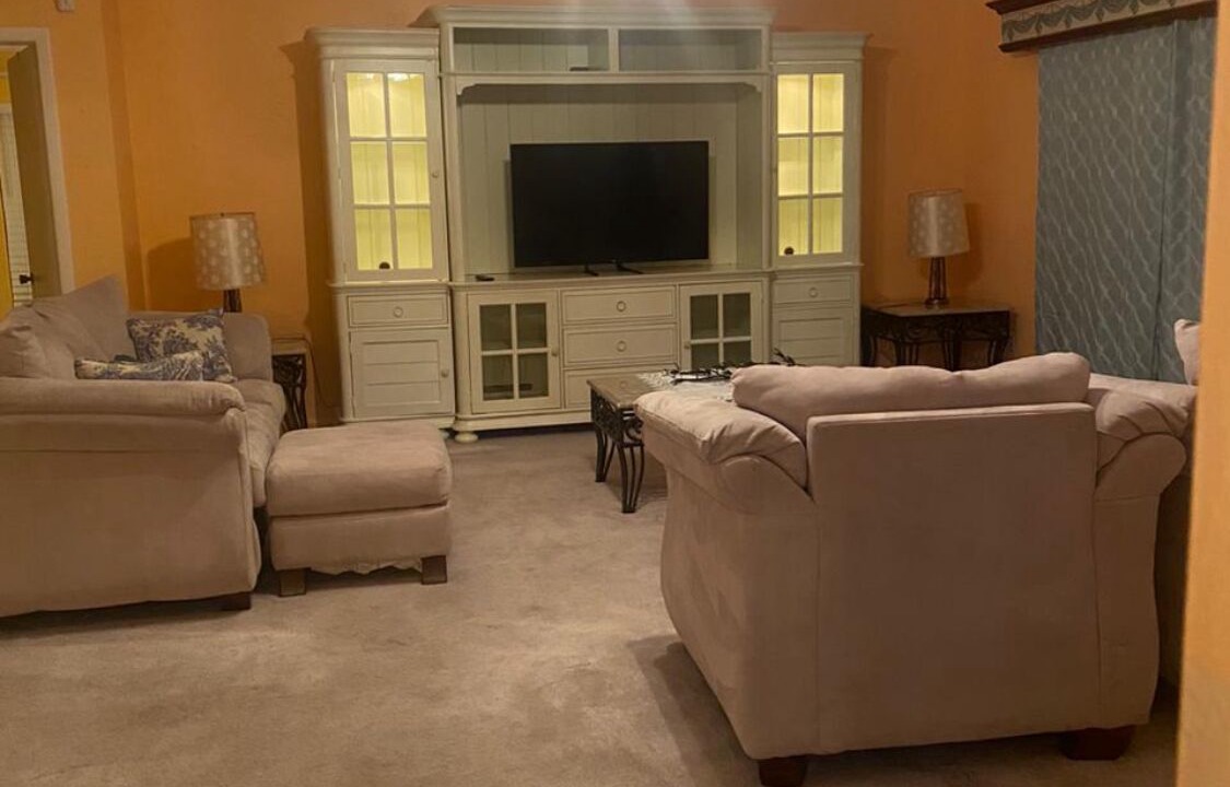 Photo of Livingroom in Golden Gate