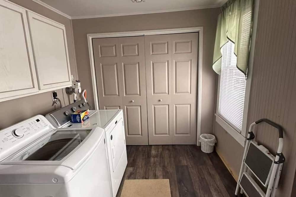 Photo of Bedroom in Patton
