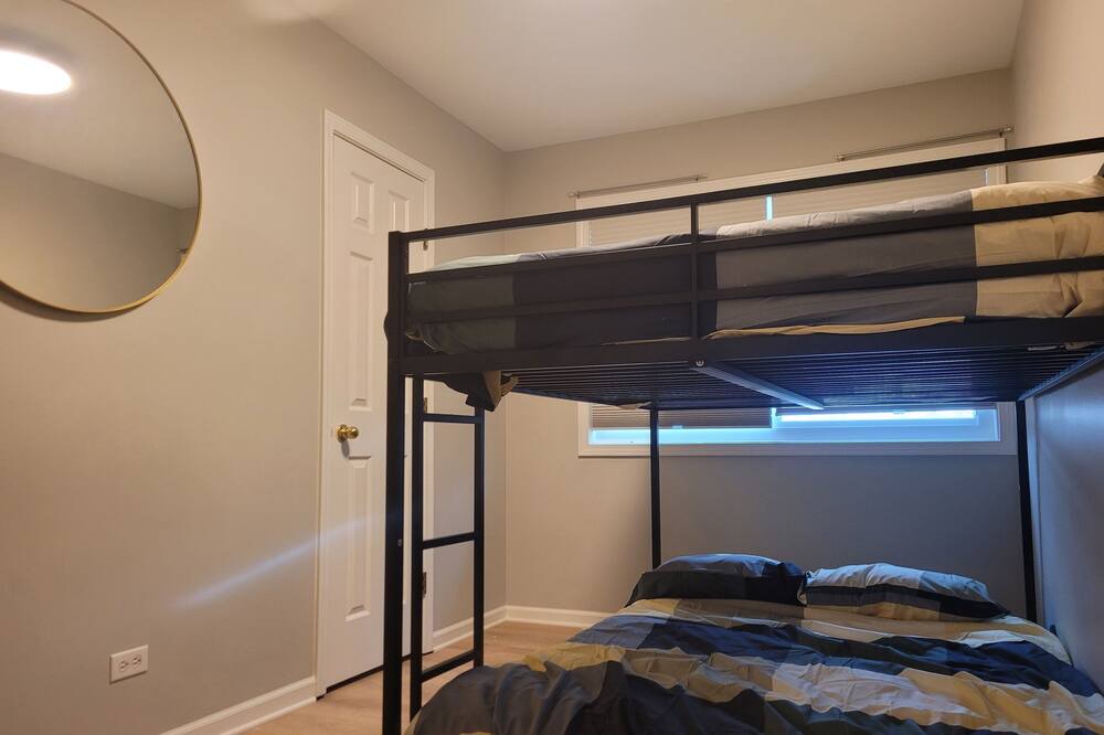 Photo of Bedroom in Naperville