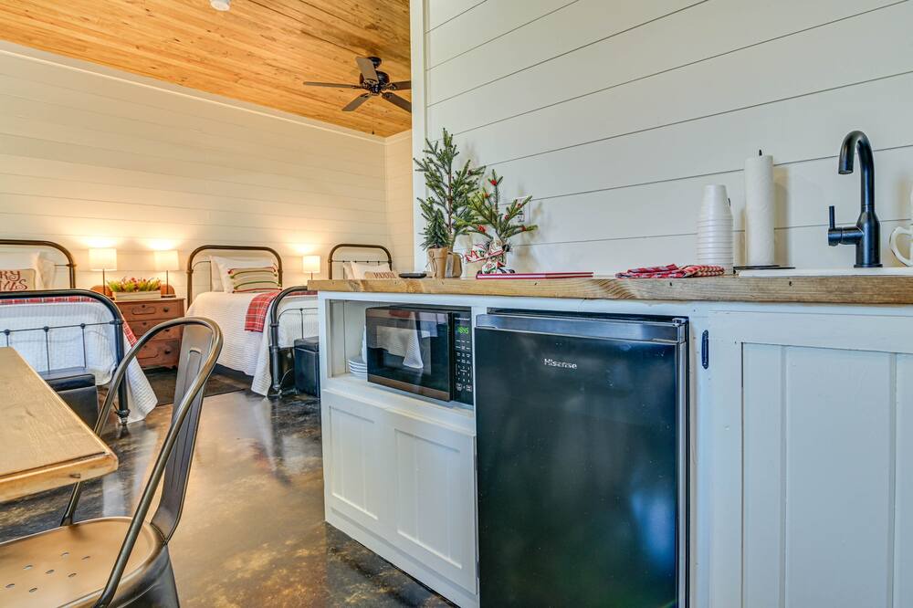 Photo of Kitchen in French Camp