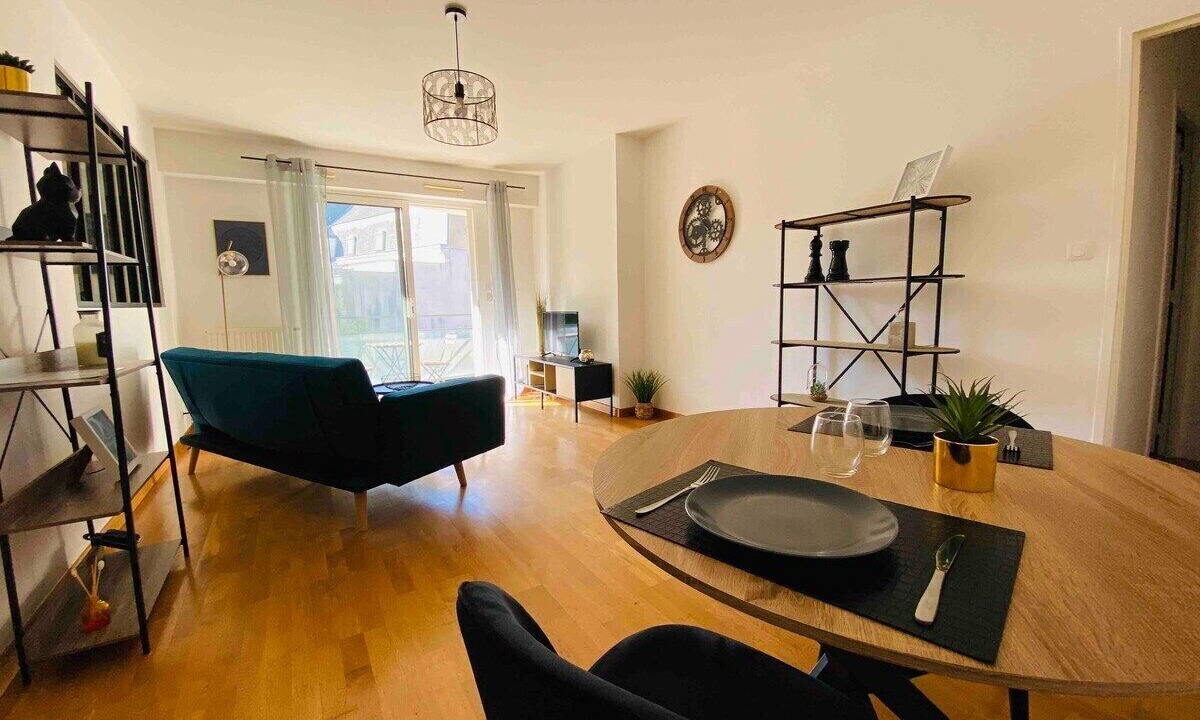 Photo of Others in Downtown Angers