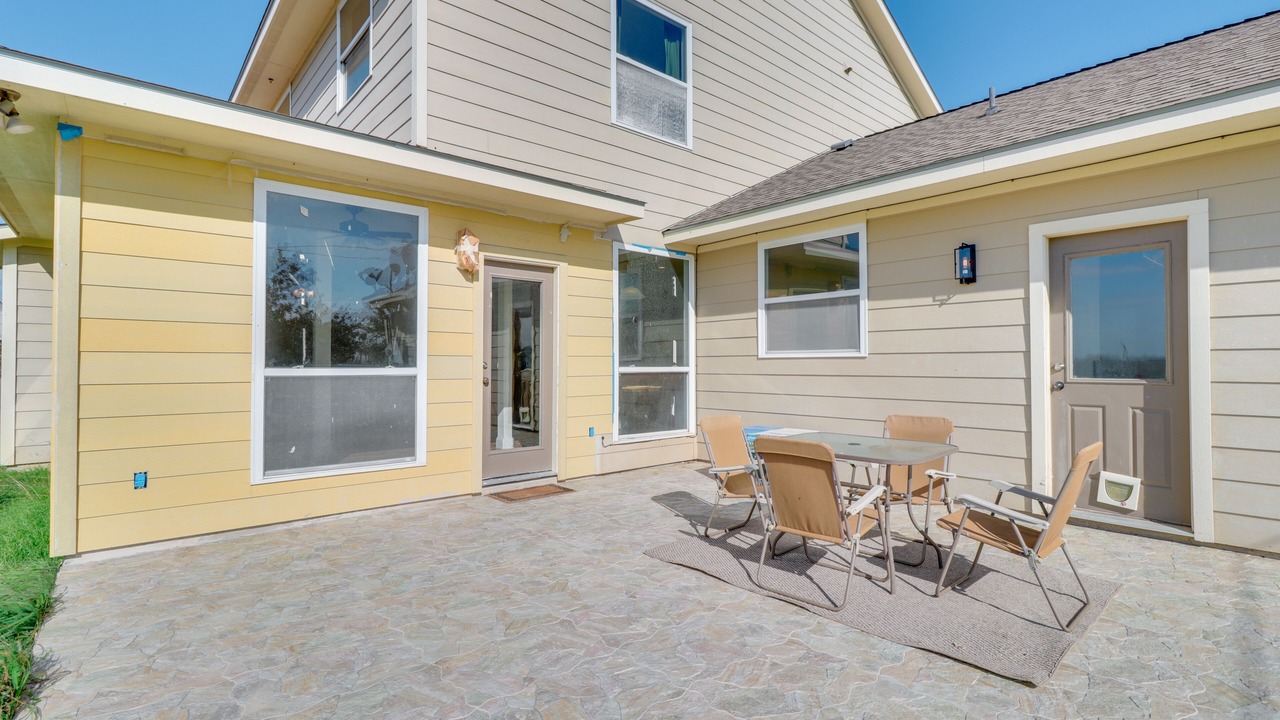 Photo of Patio Balcony in Taylor