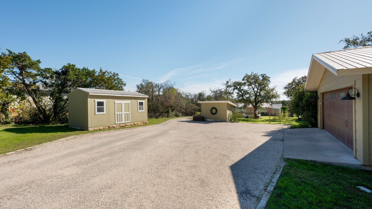 Photo of Outdoor in West Oak Hill