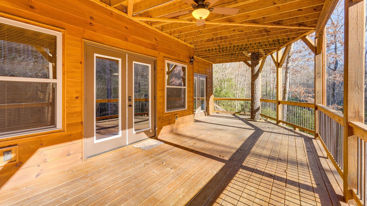 Photo of Patio Balcony in Tarheel