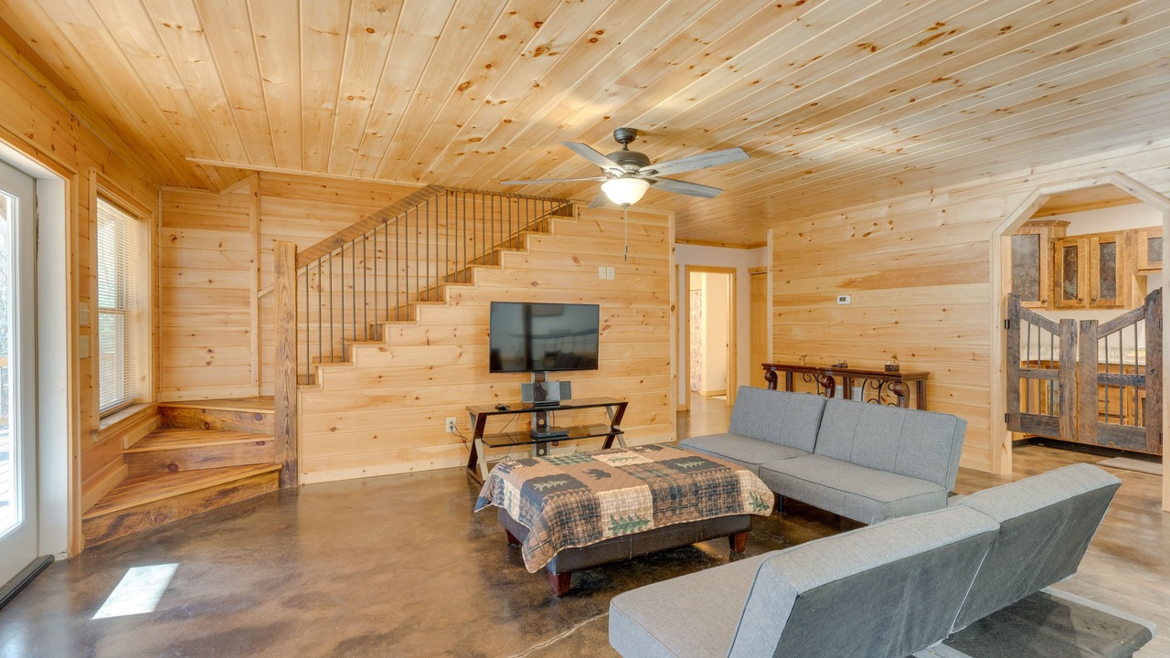 Photo of Livingroom in Tarheel