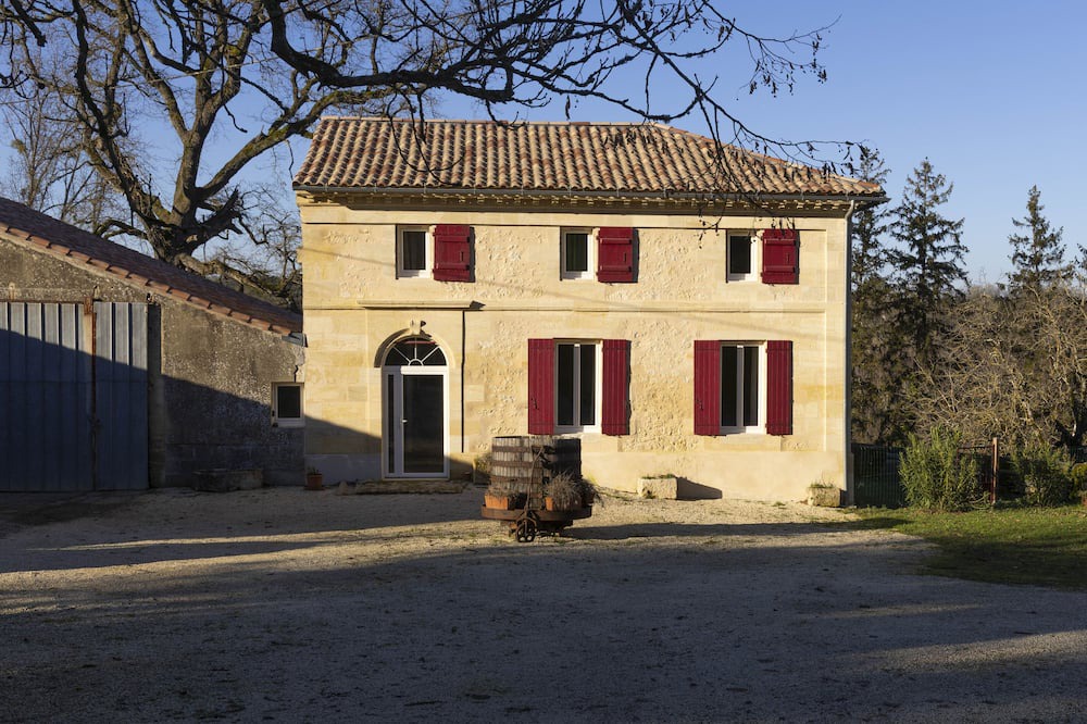Photo of Outdoor in Naujan-et-Postiac