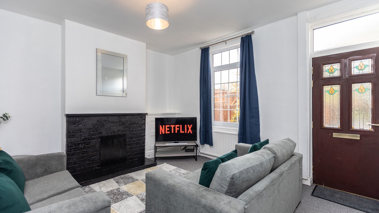 Photo of Others in Hemsworth