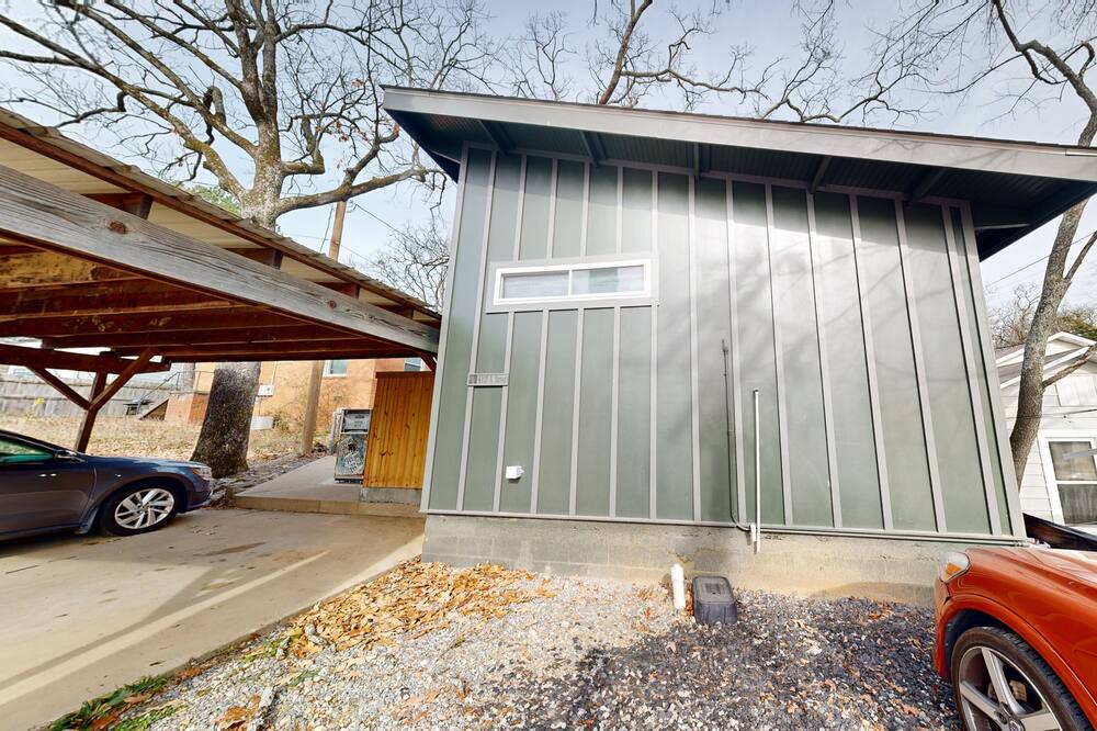 Photo of Outdoor in Capital View