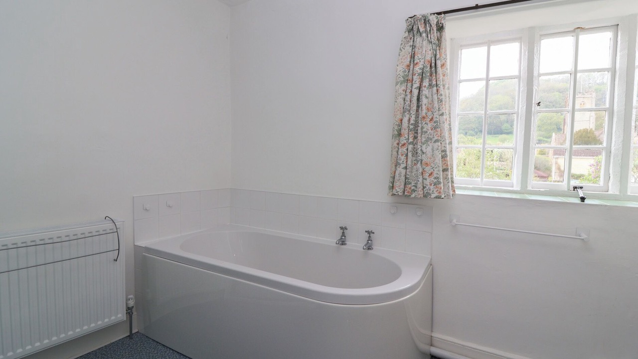 Photo of Bathroom in Montacute