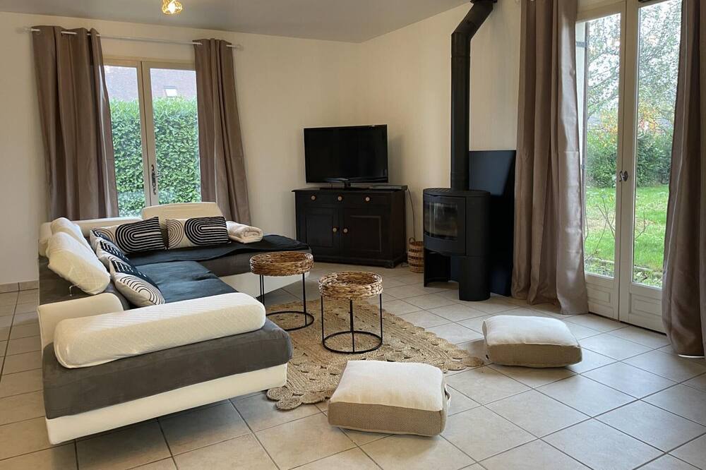 Photo of Livingroom in Avermes