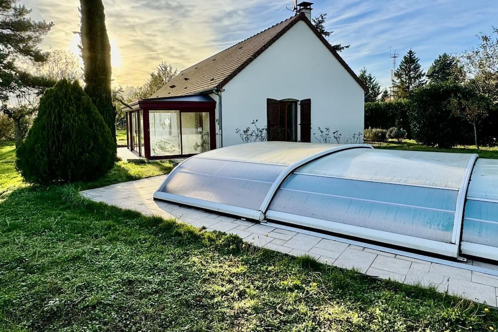 Photo of Outdoor in Avermes