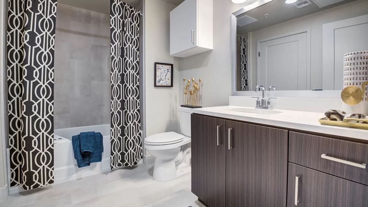 Photo of Others in Oakland