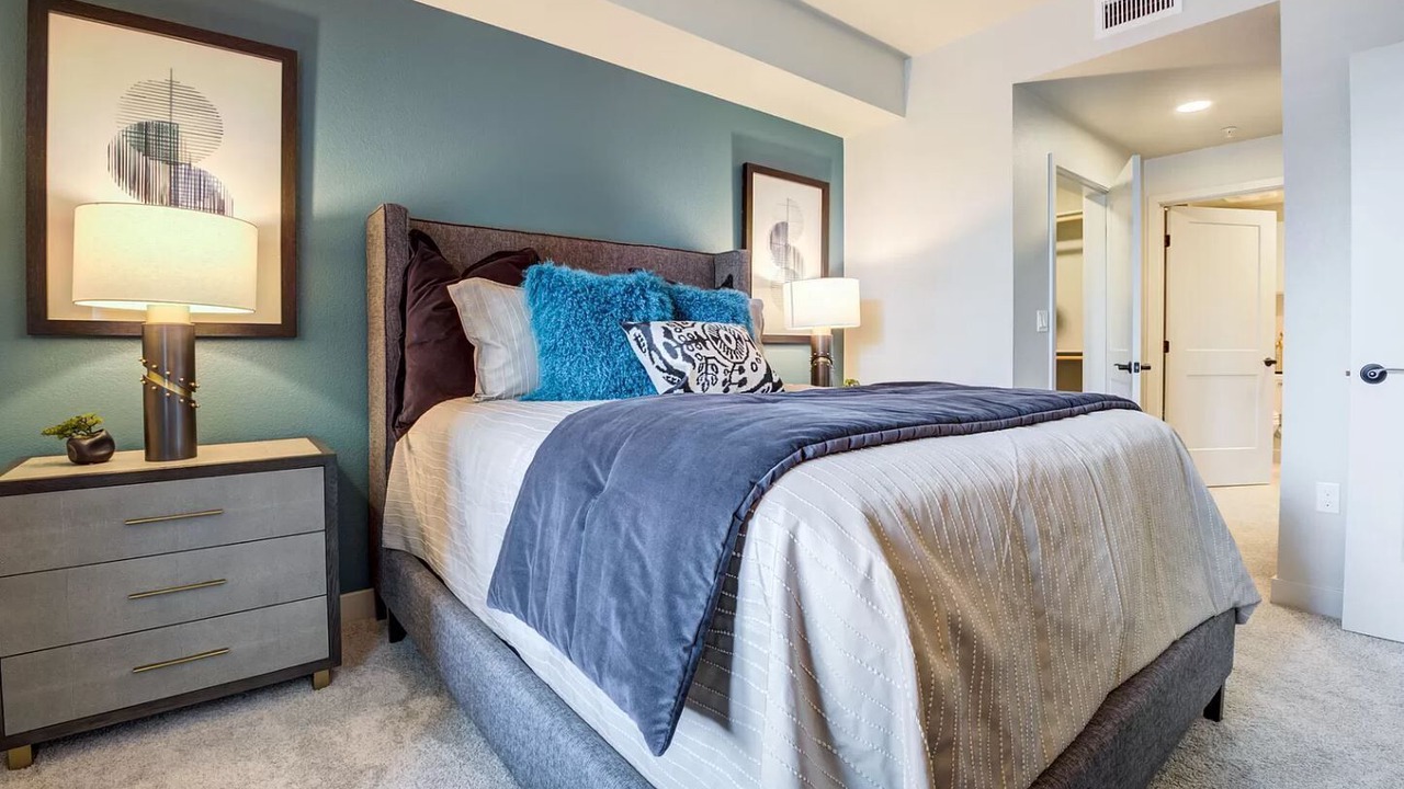 Photo of Others in Oakland