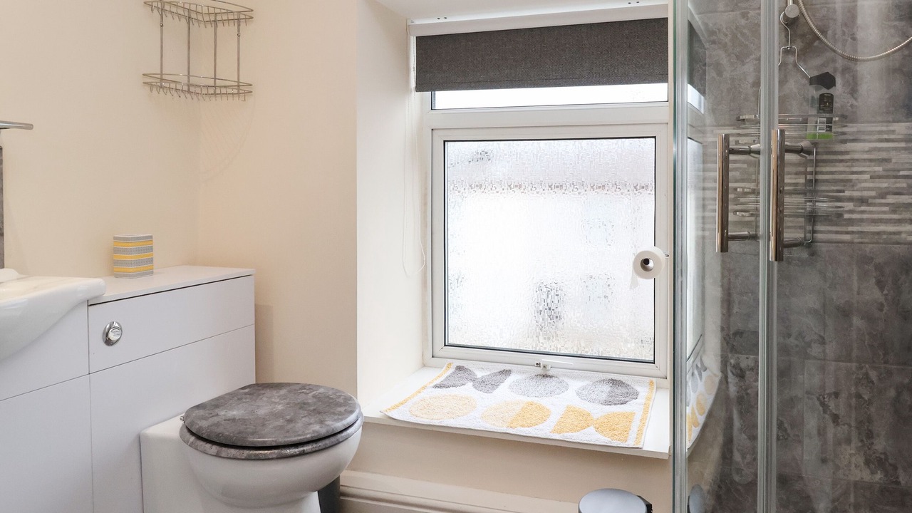 Photo of Others in Gwersyllt