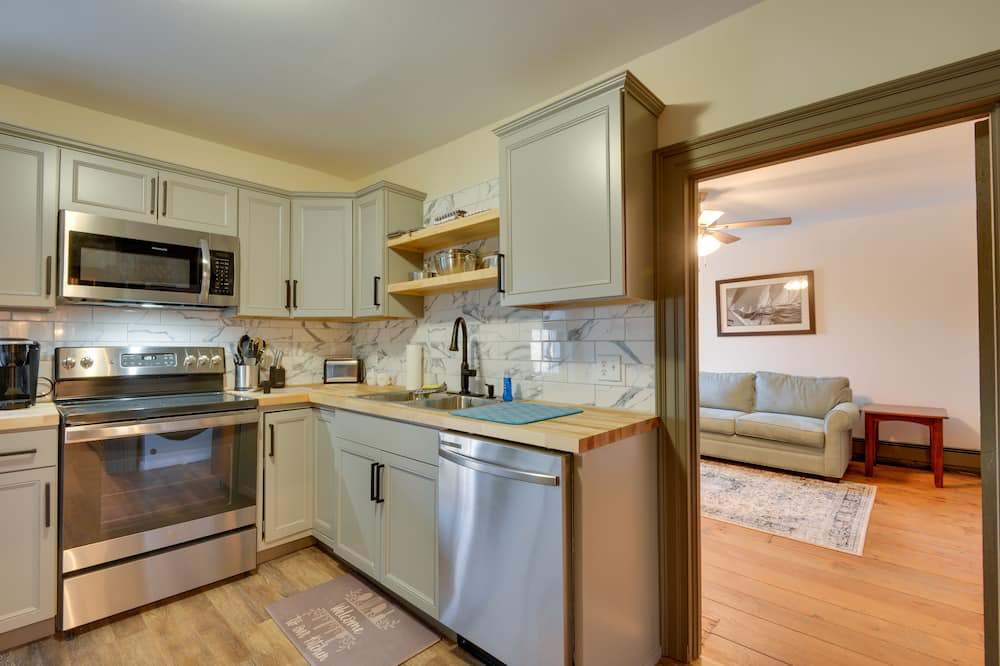 Photo of Kitchen in Town of Hounsfield