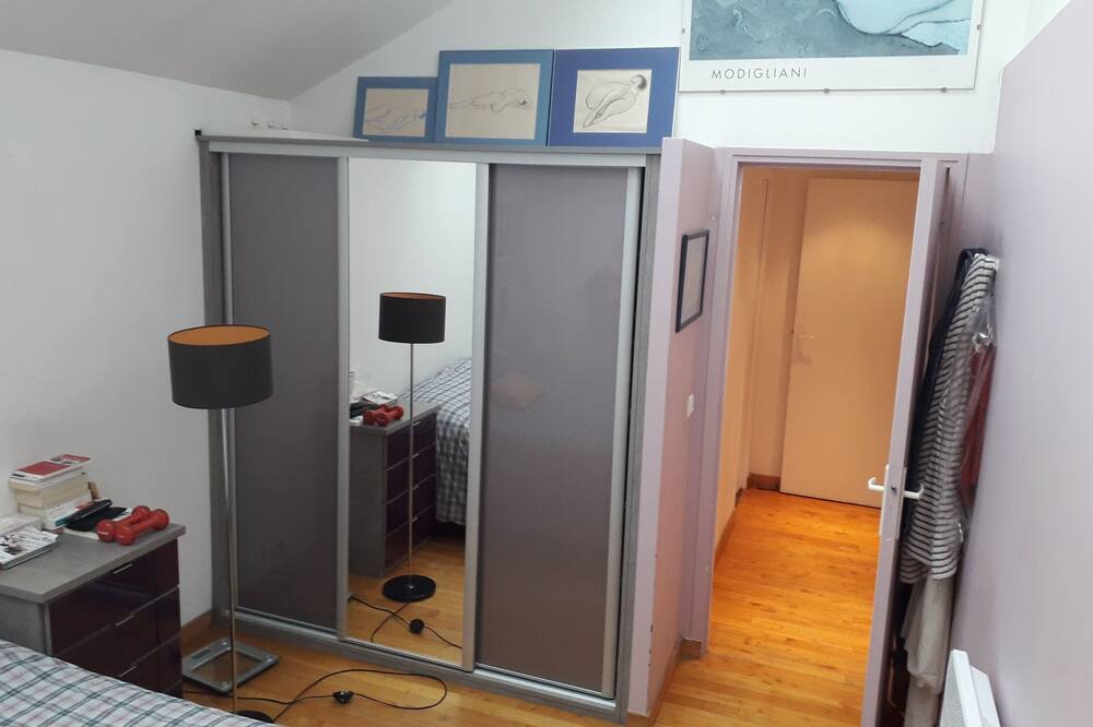 Photo of Bedroom in Bagneux