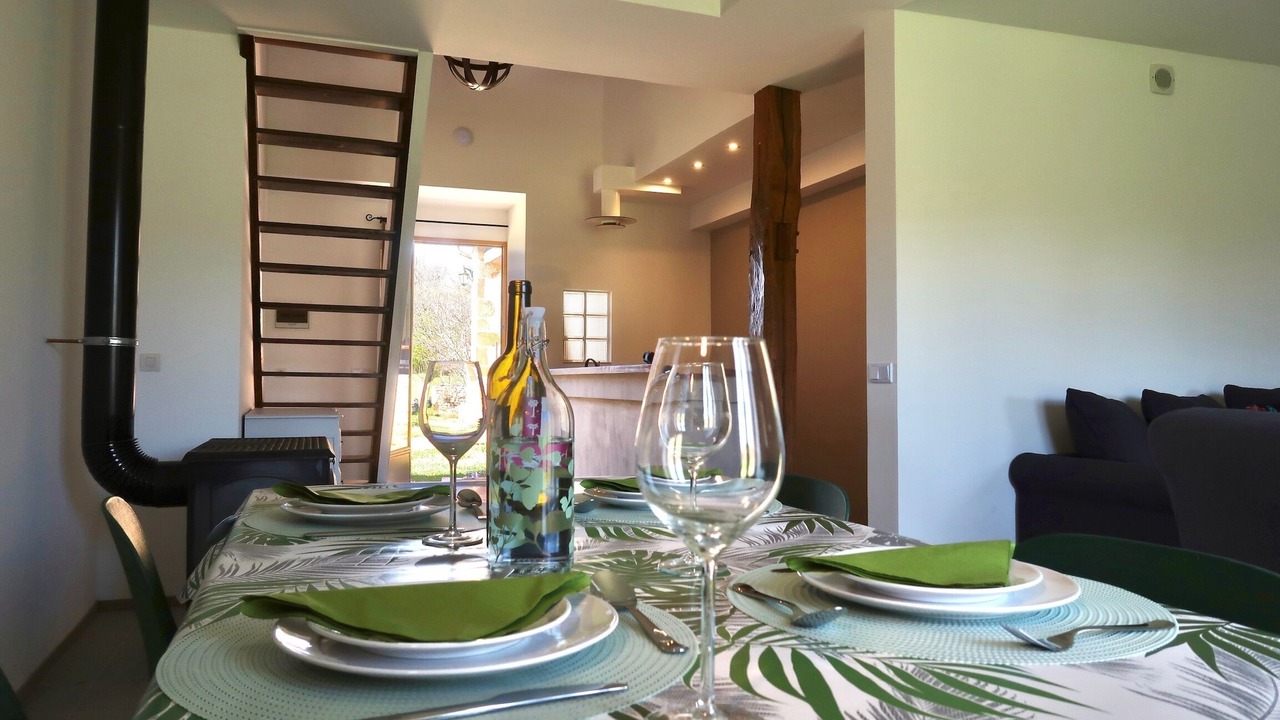 Photo of Others in Biron