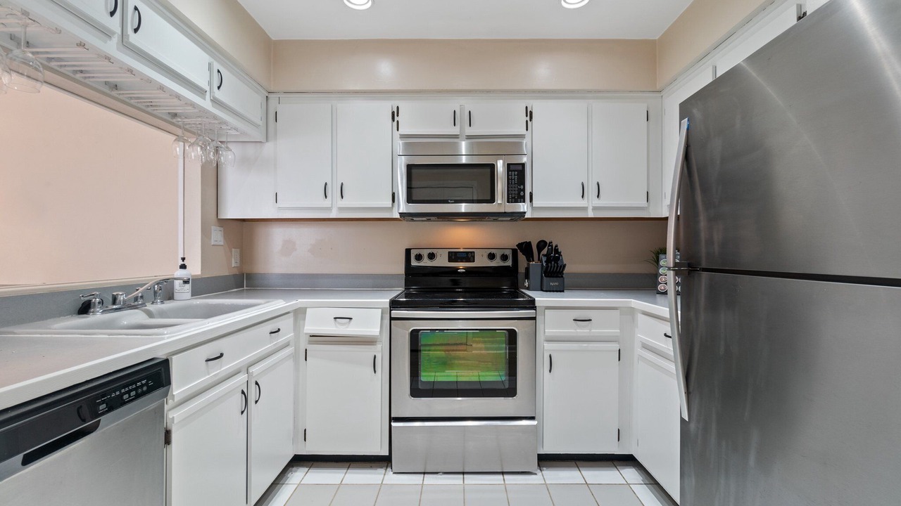 Photo of Kitchen in Chic's Beach