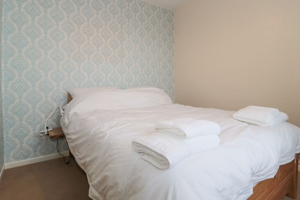 Photo of Bedroom in Portishead