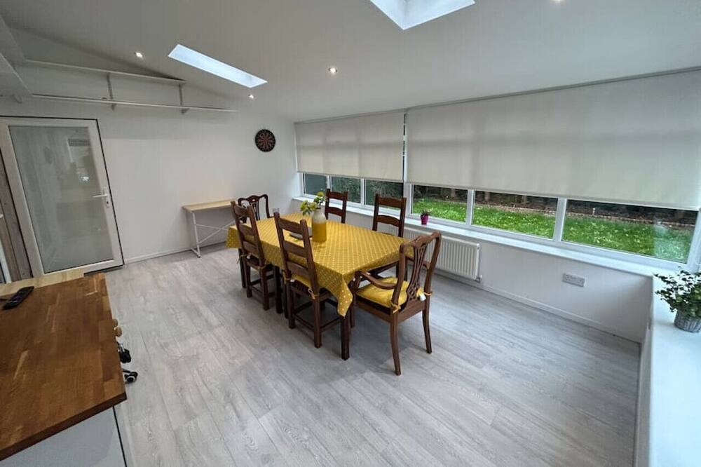 Photo of Others in Wistaston