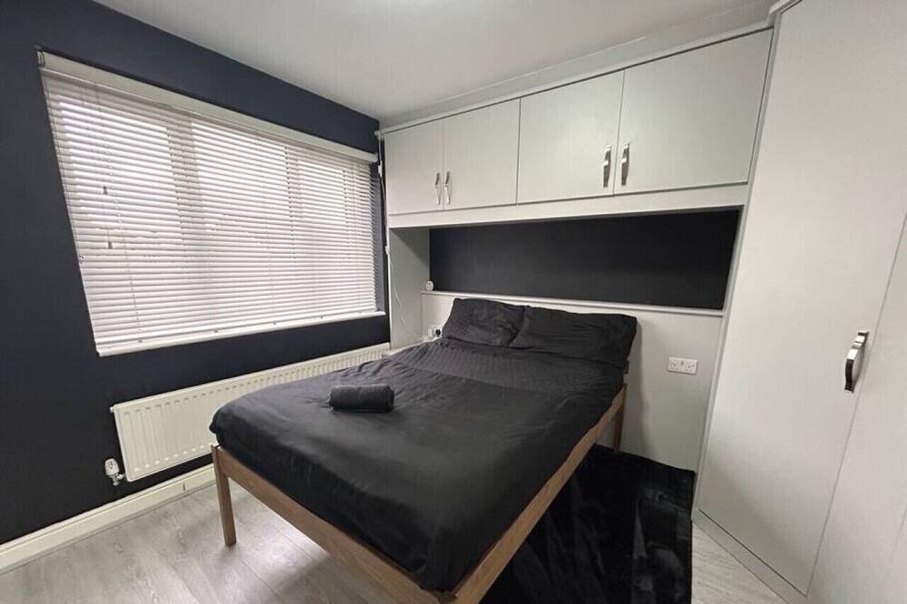 Photo of Others in Wistaston