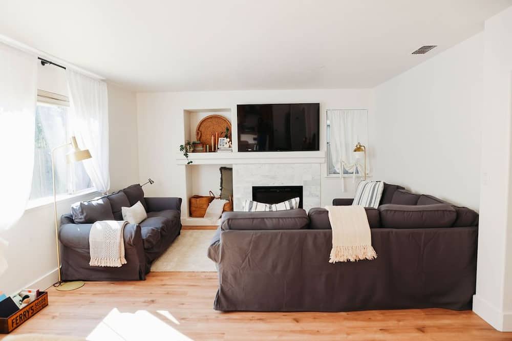 Photo of Livingroom in Rohnert Park