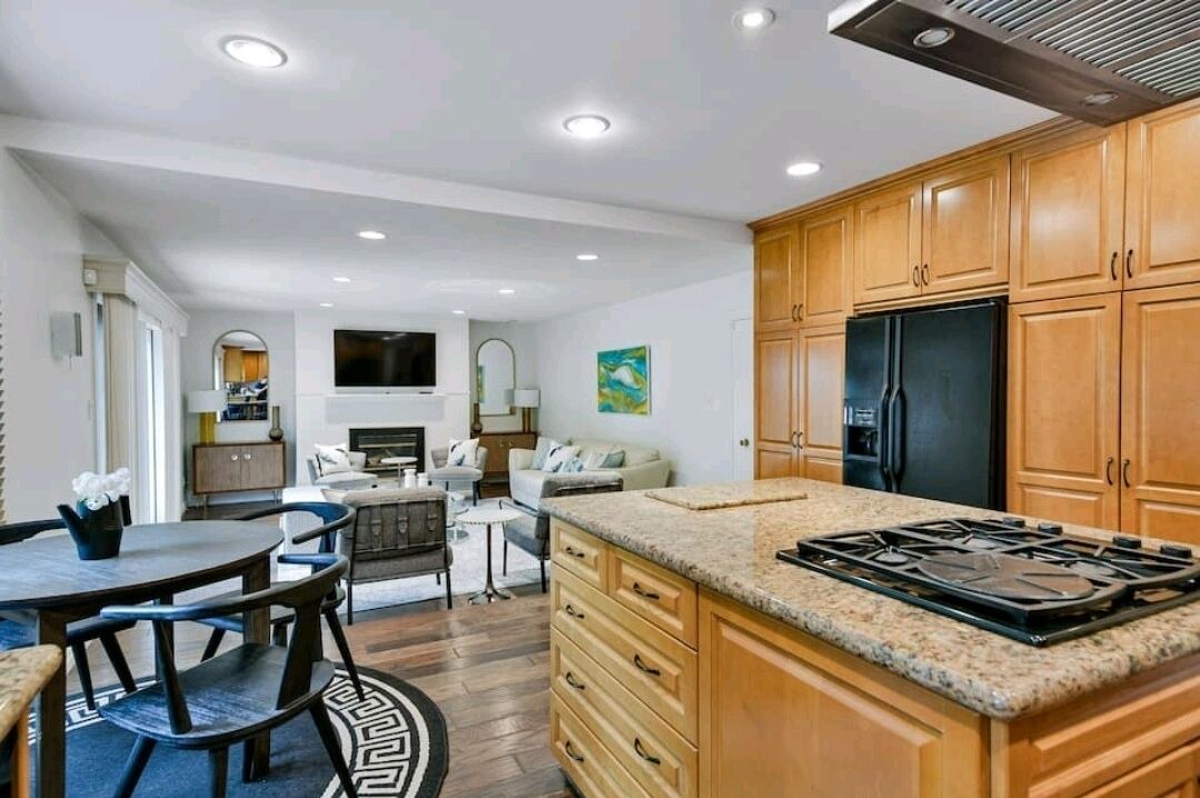 Photo of Kitchen in Tuxedo