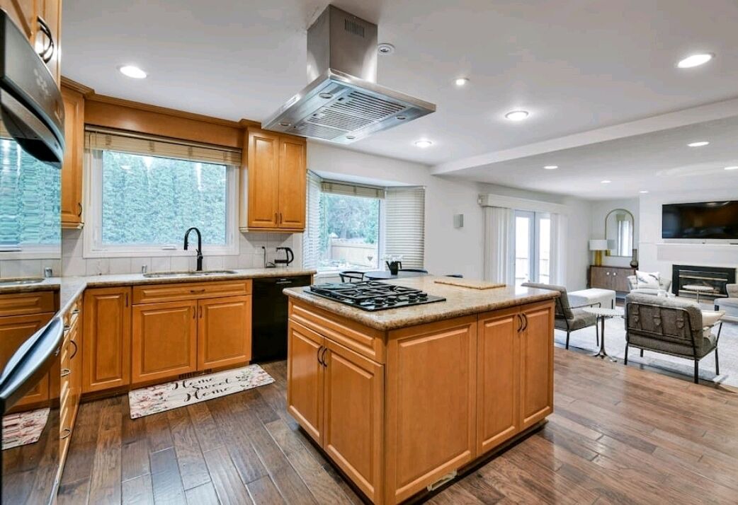 Photo of Kitchen in Tuxedo