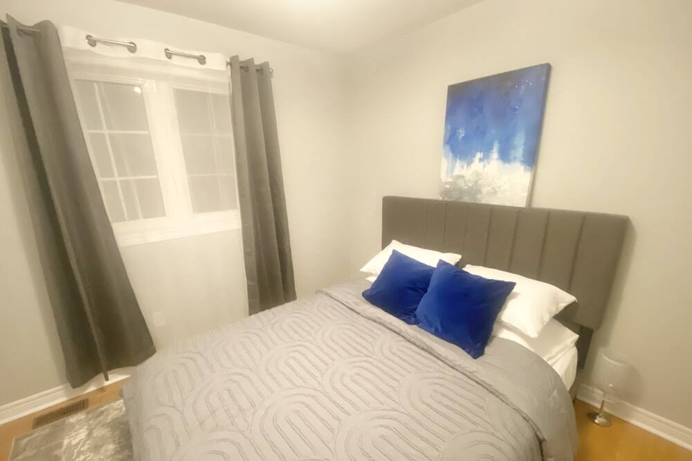 Photo of Bedroom in Mount Pleasant