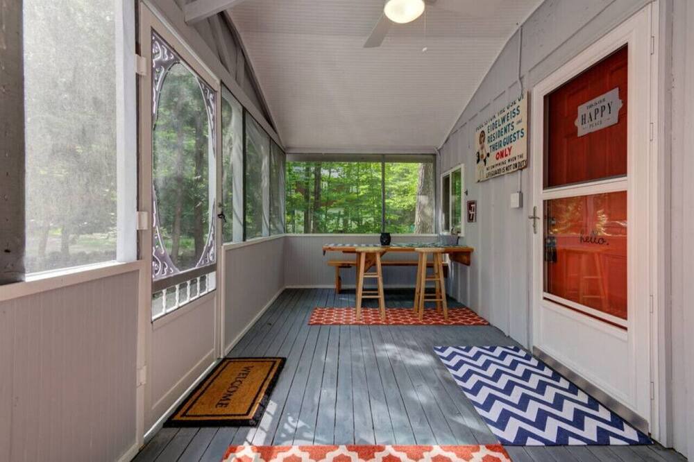 Photo of Others in Conway