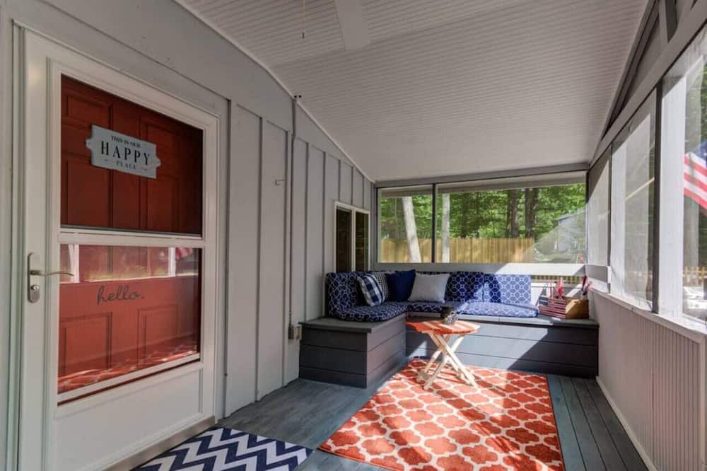 Photo of Others in Conway