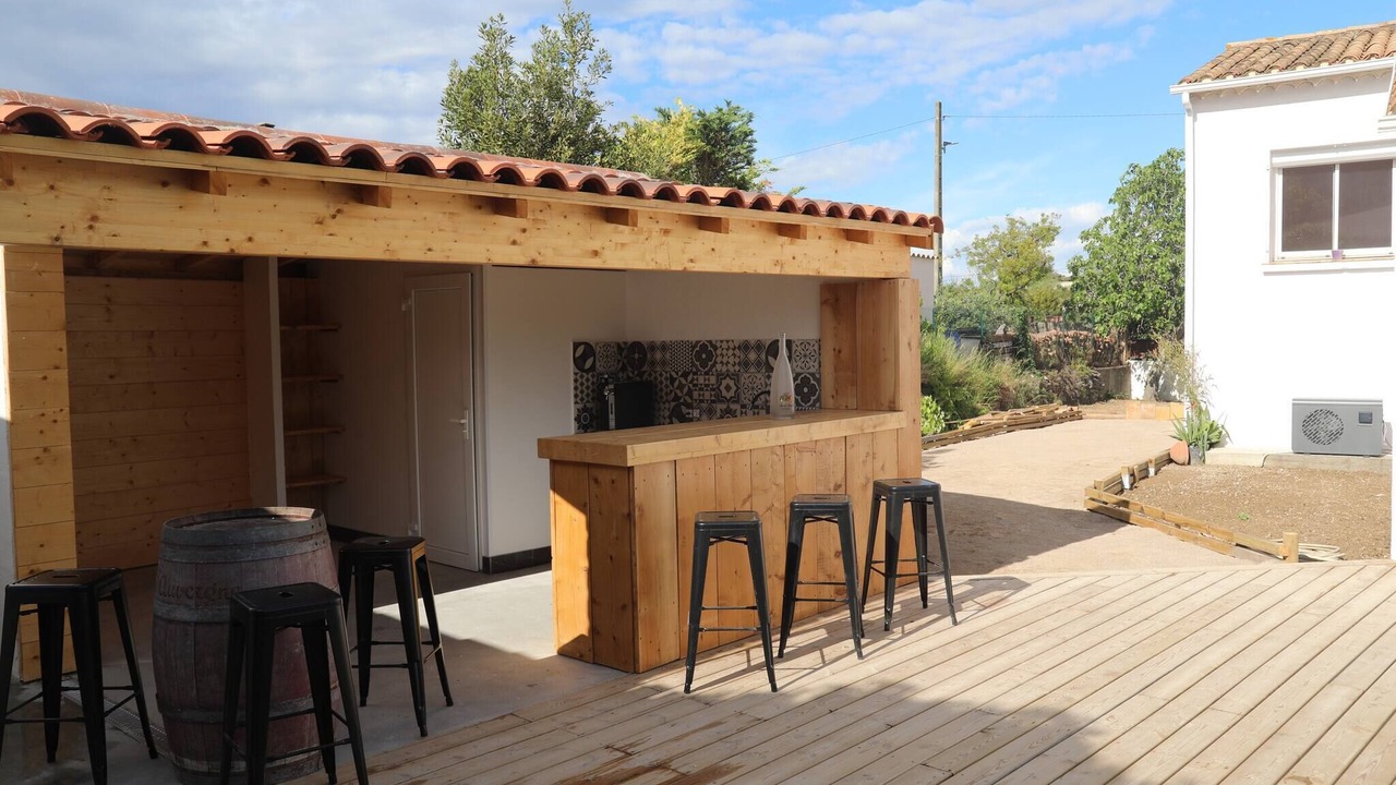 Photo of Outdoor in Poussan