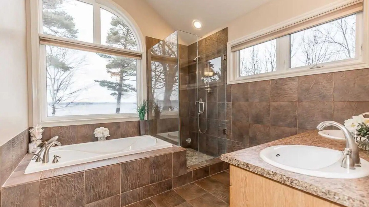 Photo of Others in Barrie