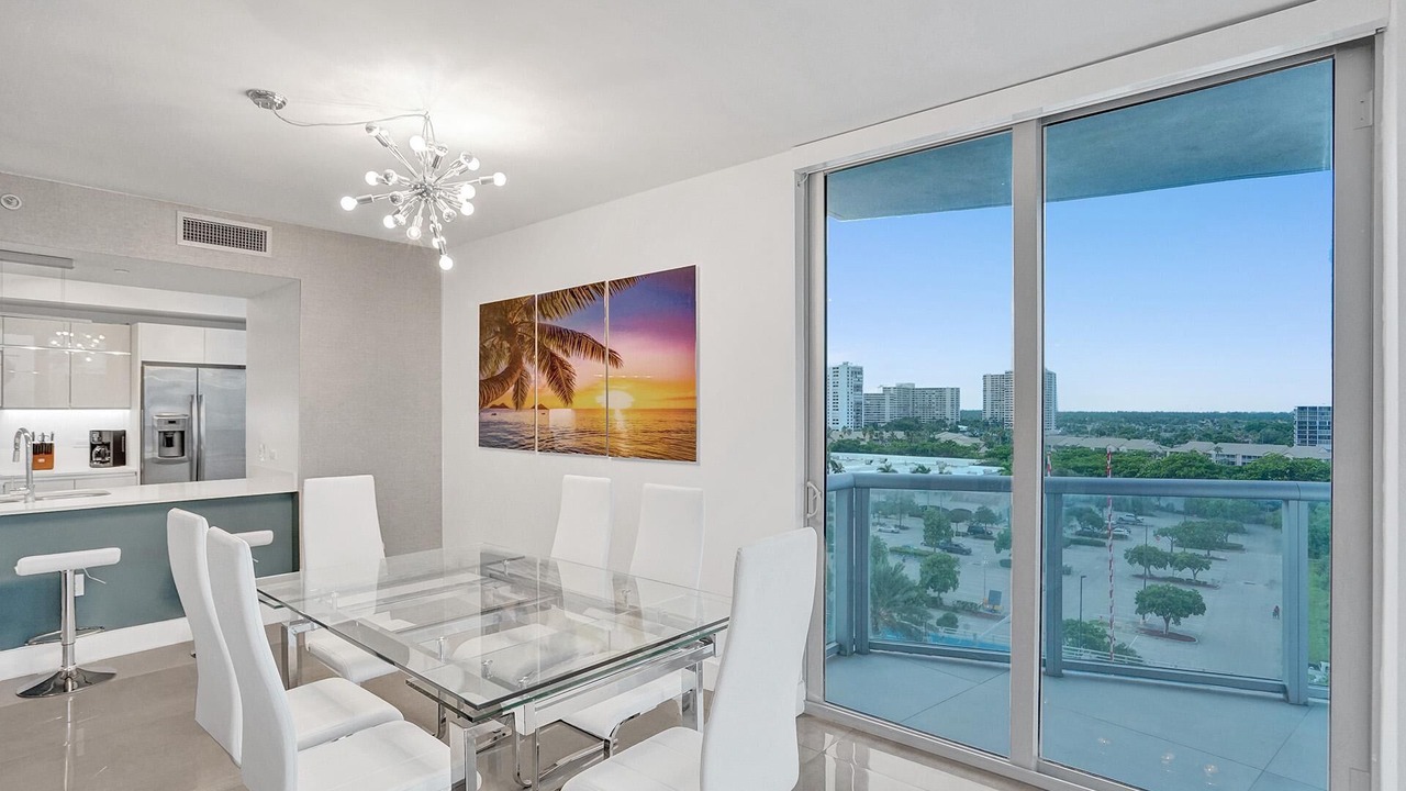 Photo of Livingroom in Hallandale Beach