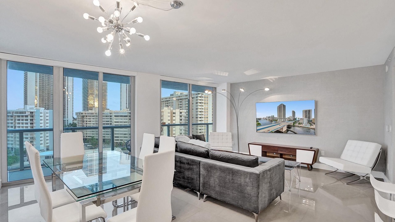 Photo of Bedroom in Hallandale Beach