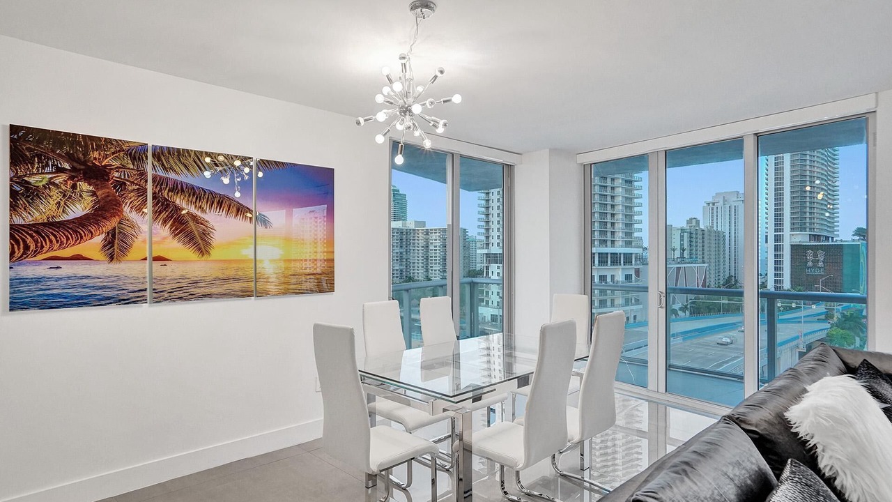 Photo of Bedroom in Hallandale Beach
