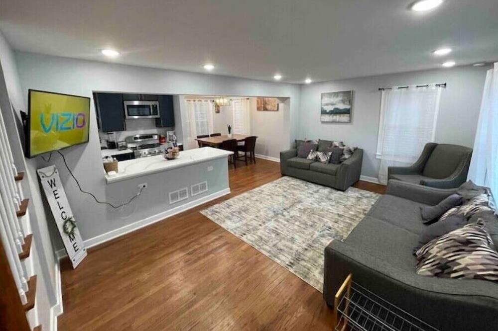 Photo of Bathroom in Oak Lawn