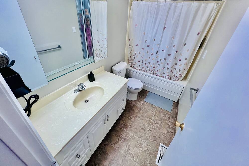 Photo of Bathroom in Rosemount