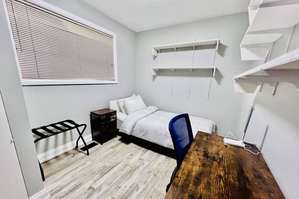 Photo of Bedroom in Rosemount