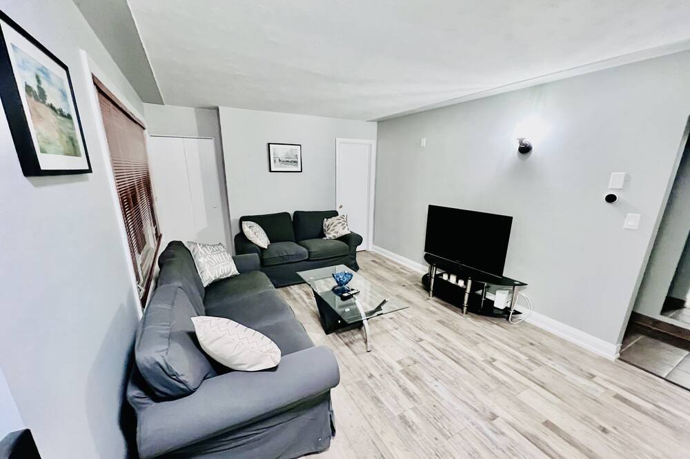 Photo of Livingroom in Rosemount