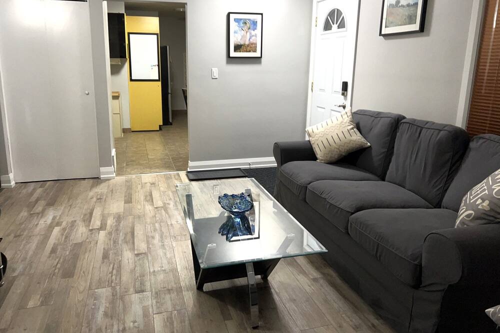 Photo of Livingroom in Rosemount