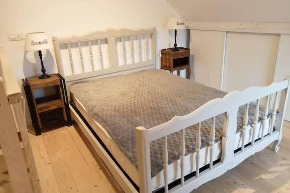 Photo of Bedroom in Saint-Leonard-des-Bois