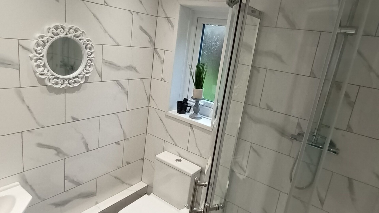 Photo of Bathroom in Roundhay