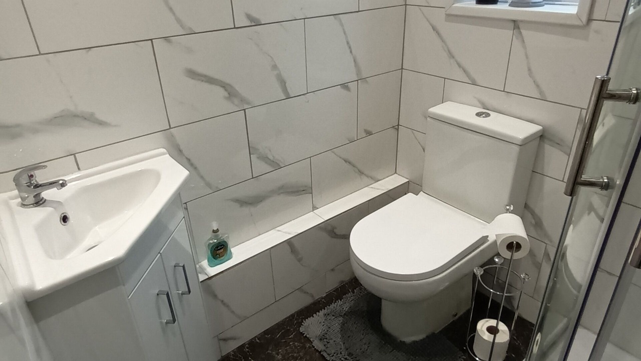 Photo of Bathroom in Roundhay