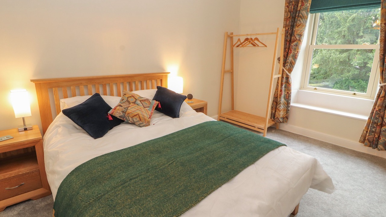 Photo of Others in Gayle