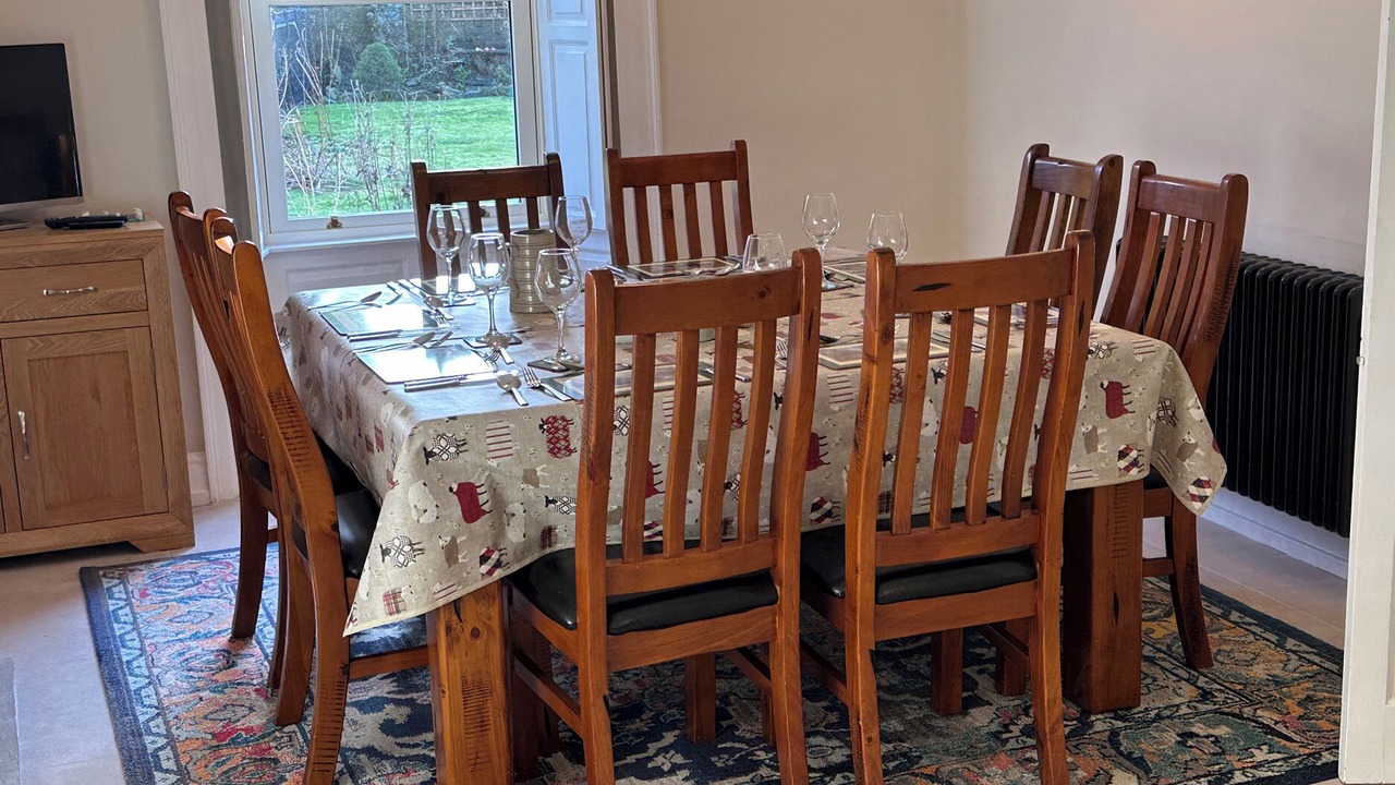 Photo of Others in Gayle