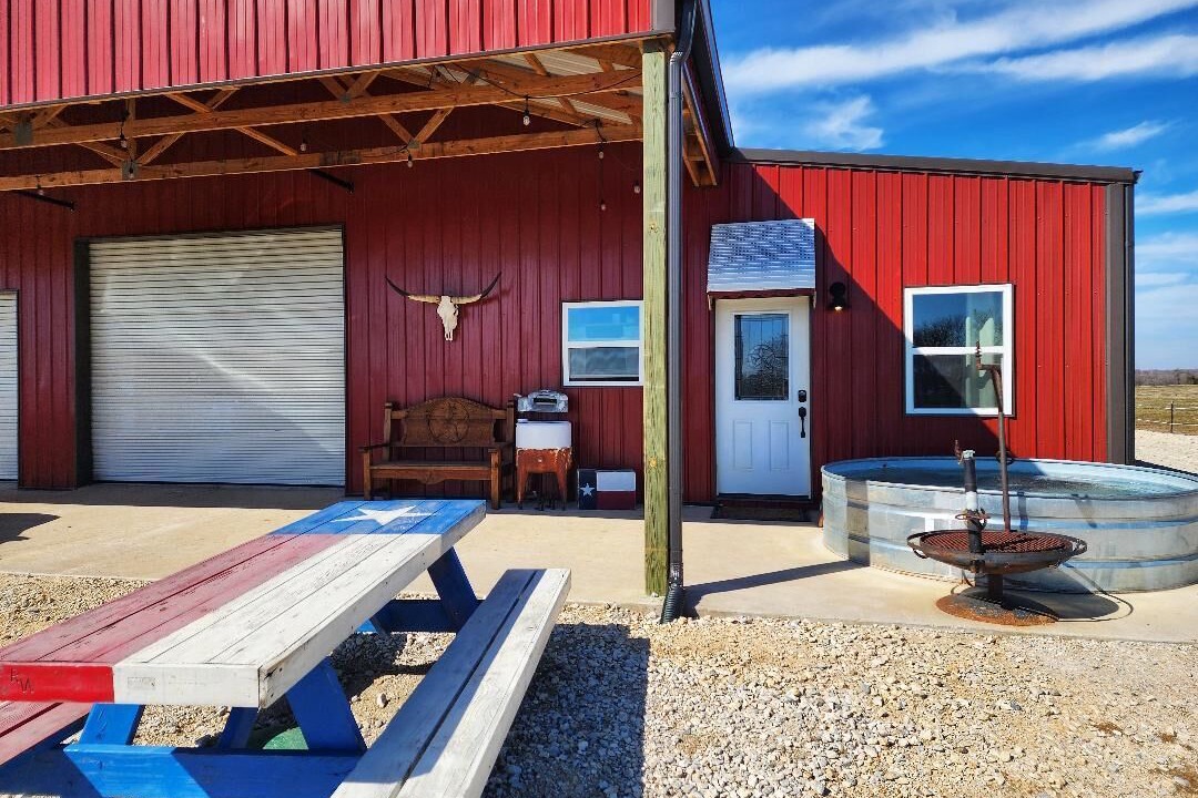 Photo of Outdoor in Whitesboro