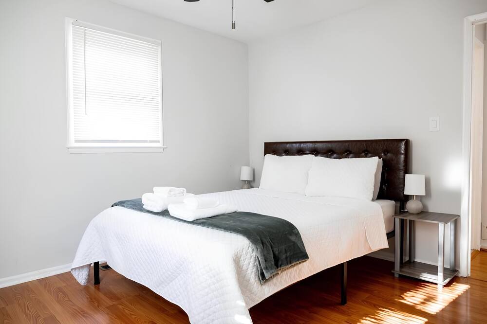 Photo of Bedroom in Milford Mill