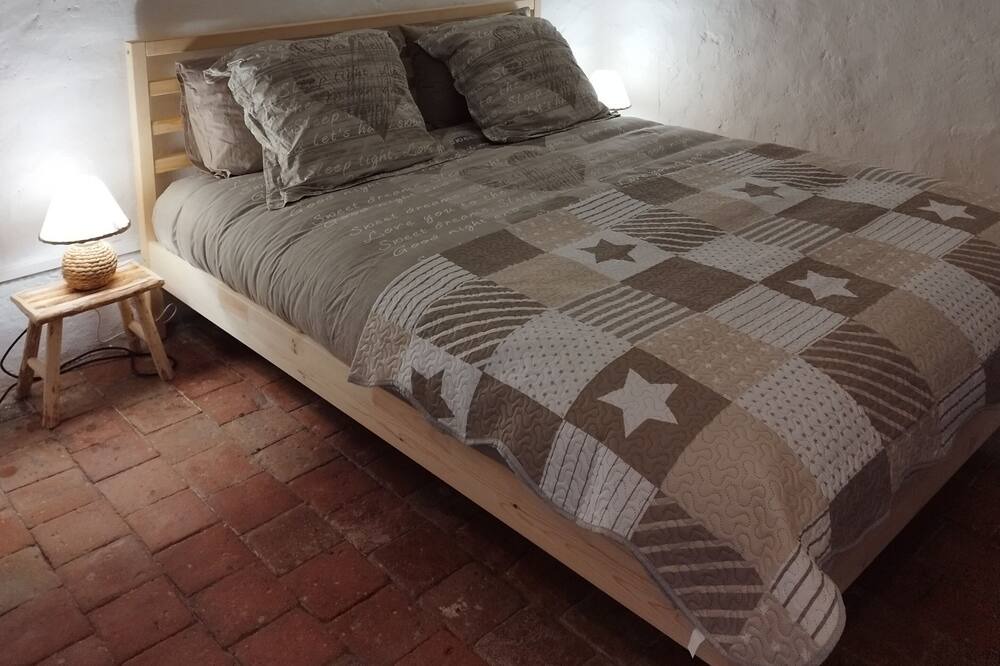Photo of Bedroom in Le Grand-Pressigny